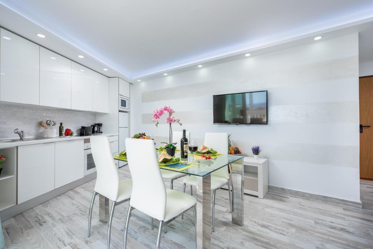 Corazon De La Playa Apartment Арона Екстериор снимка
